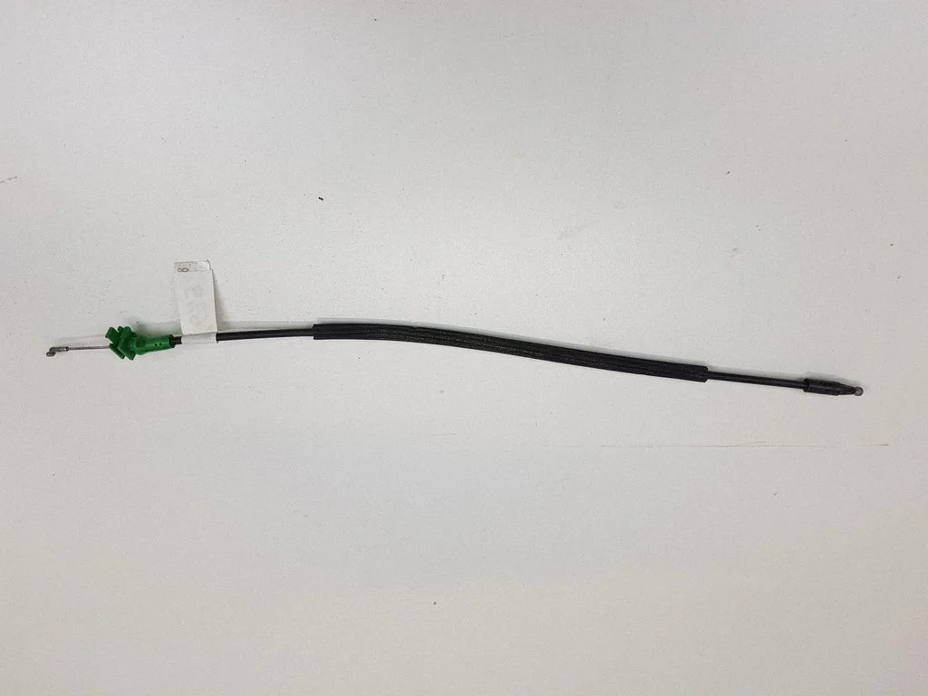 Rear door cable line – right