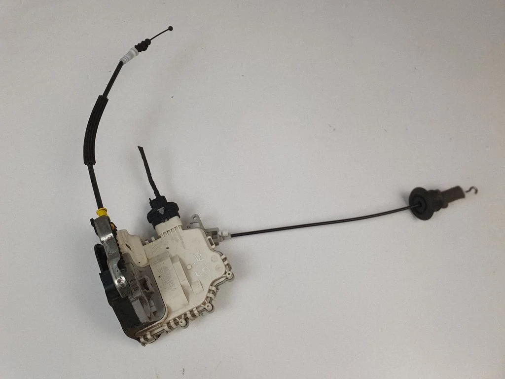 Rear door lock – Audi A5 Sportback 8TA (2009-2016)