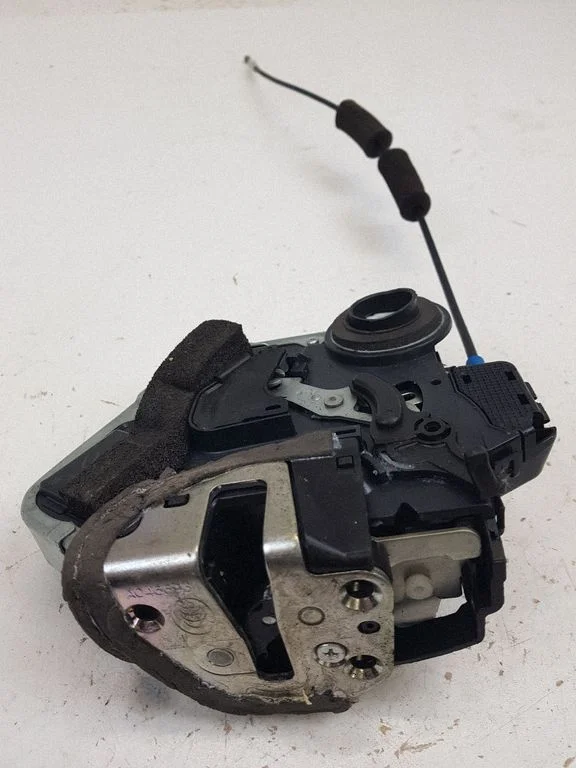Rear door lock – Lexus GS 300 350 430 450H (2005-2012)