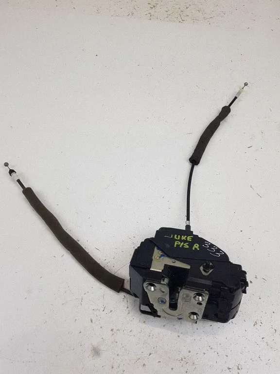 Rear door lock – Nissan Juke I F15 (2010-2018)