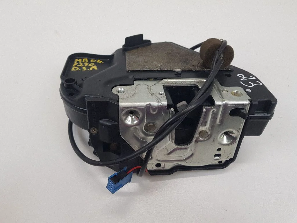 Rear door lock 2117300635