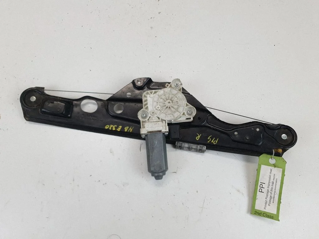 Rear door window regulator with motor A2117300146