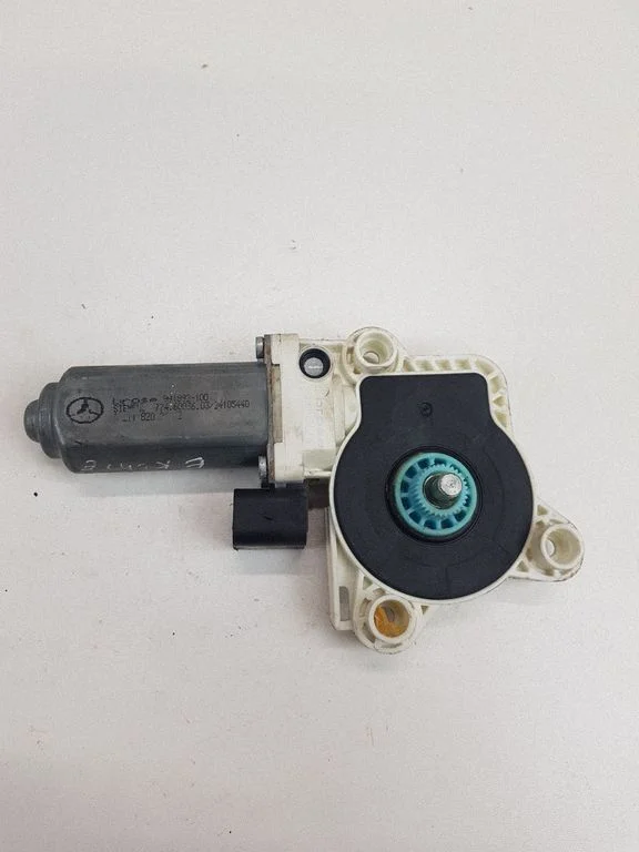 Rear door window regulator motor 991892100