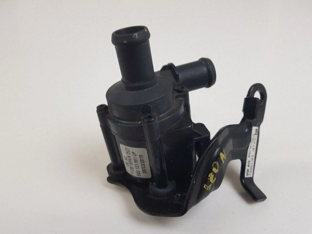 Electric auxiliary coolant/water pump 5Q0121591CP – Seat Leon (5F) (2012-2019)