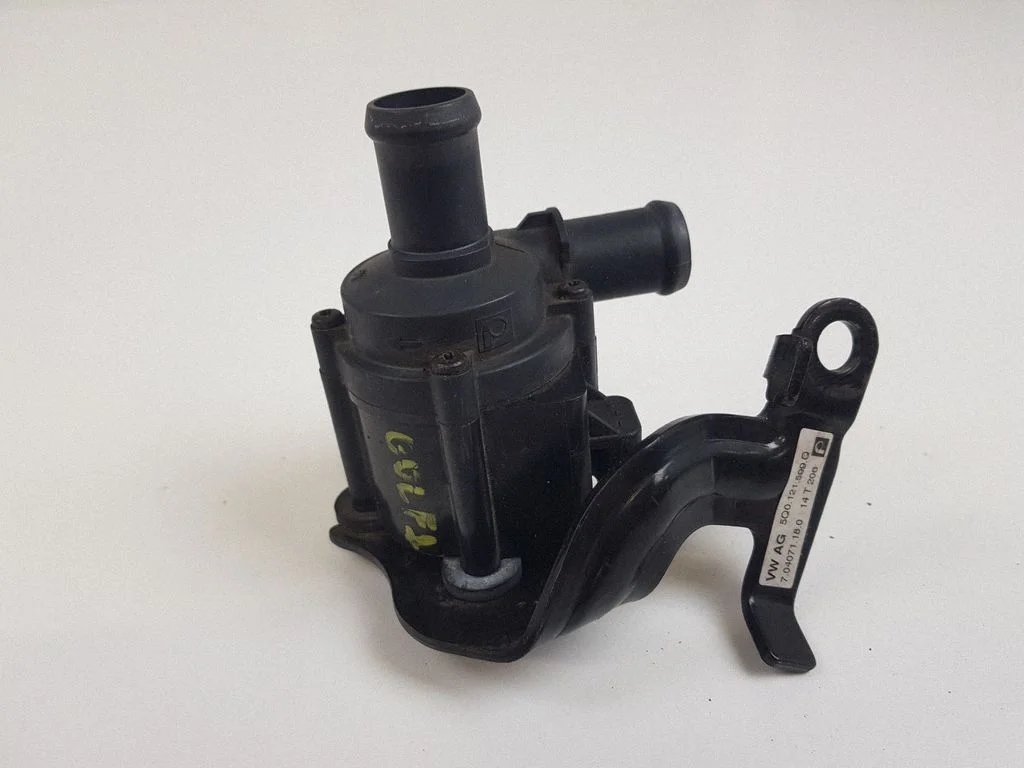 Elektriline lisatsirkulatsioonipump 5Q0121599Q – Volkswagen e-Golf (2014-)