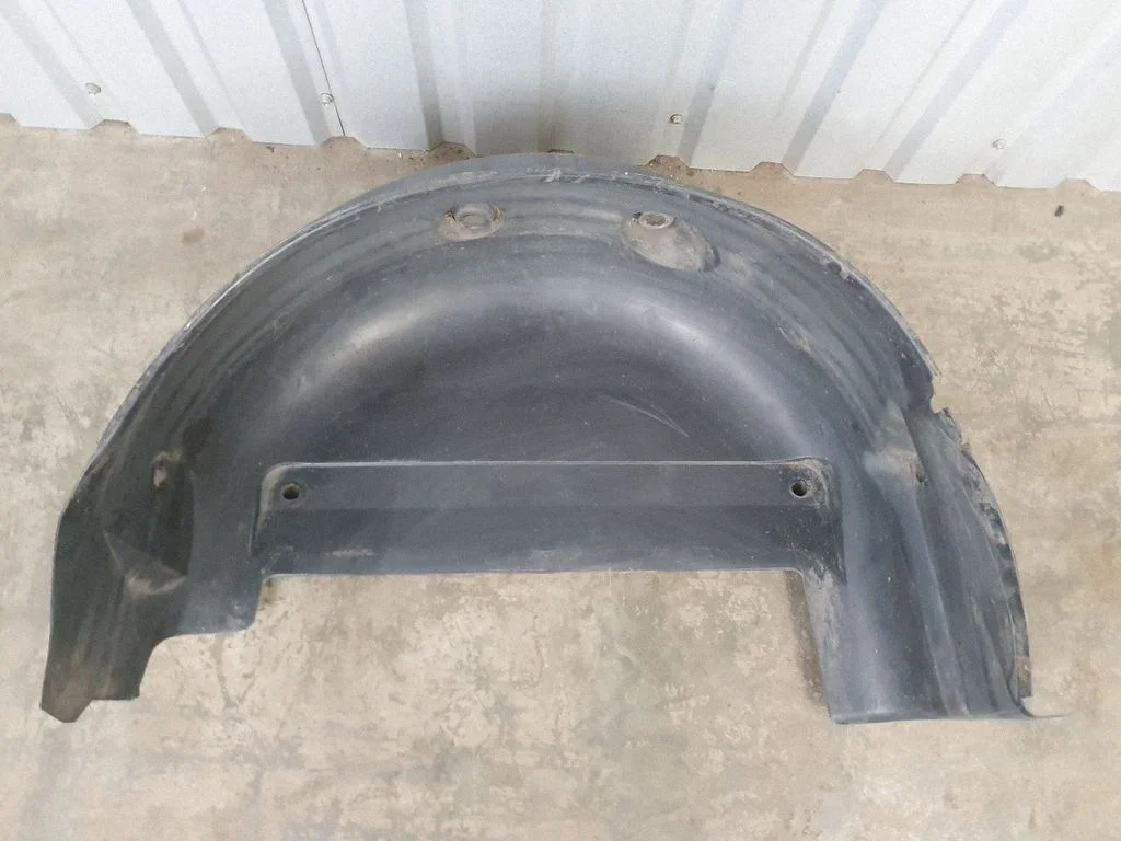Rear arch fender liner splash guards – Renault Trafic II (X83) (2001-2014)