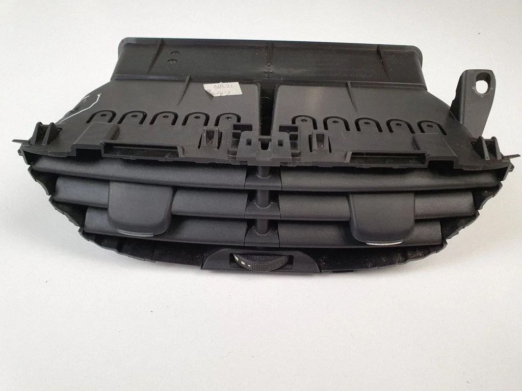 Dash center air vent grill 9672848677