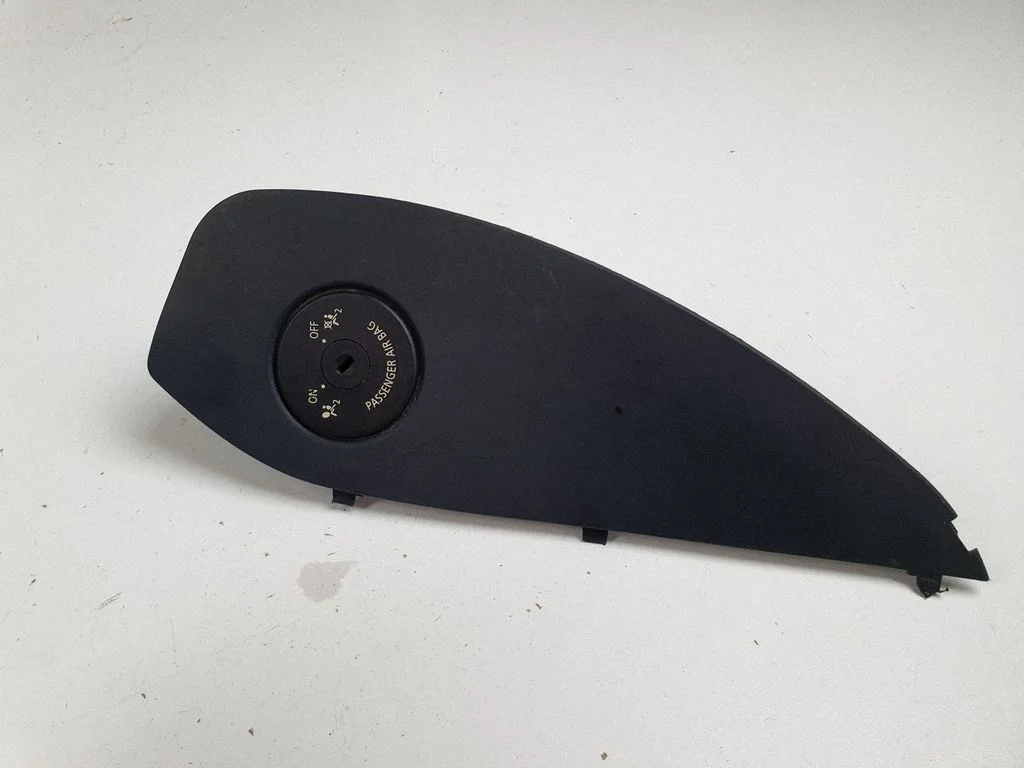 Dashboard side end trim – Mini One - Cooper R50 - 53 (2001-2006)
