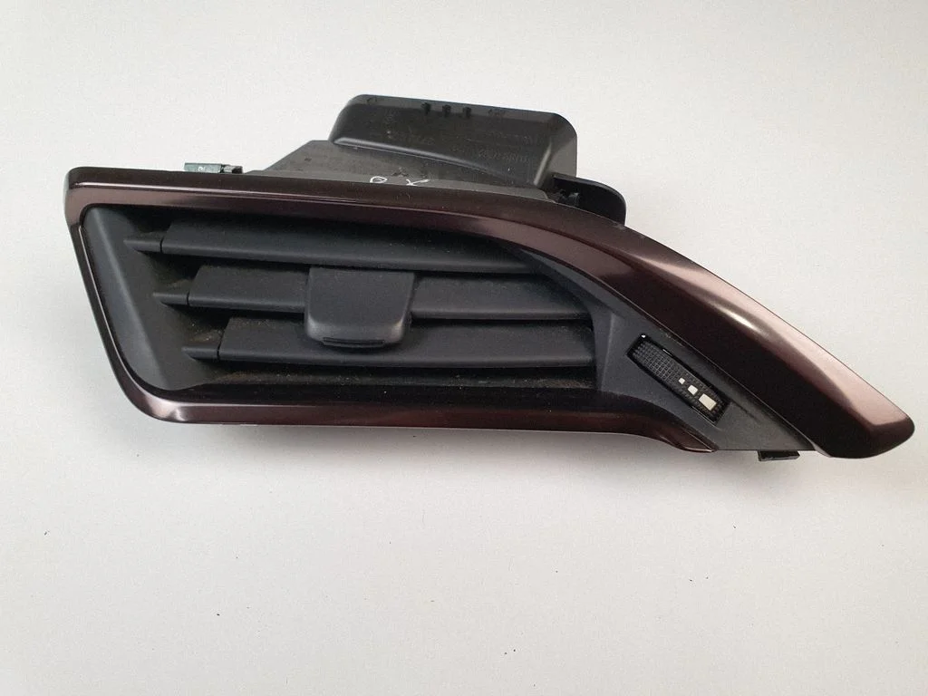 Armatuurlaua külje õhutusresti kate – Peugeot 2008 I (2013-2019)