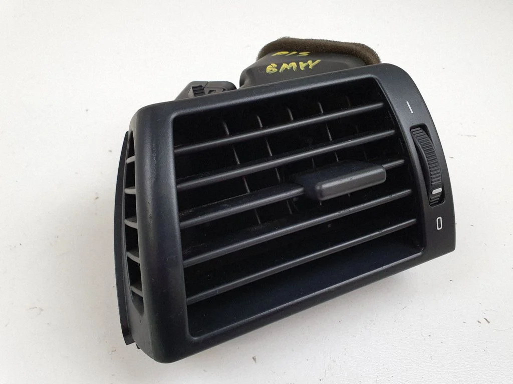 Dashboard side air vent grill/cover trim 8361897