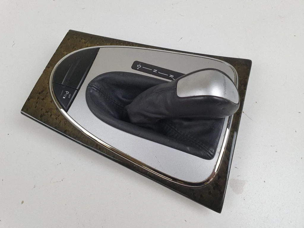 Gear shifter surround trim plastic A2115420126