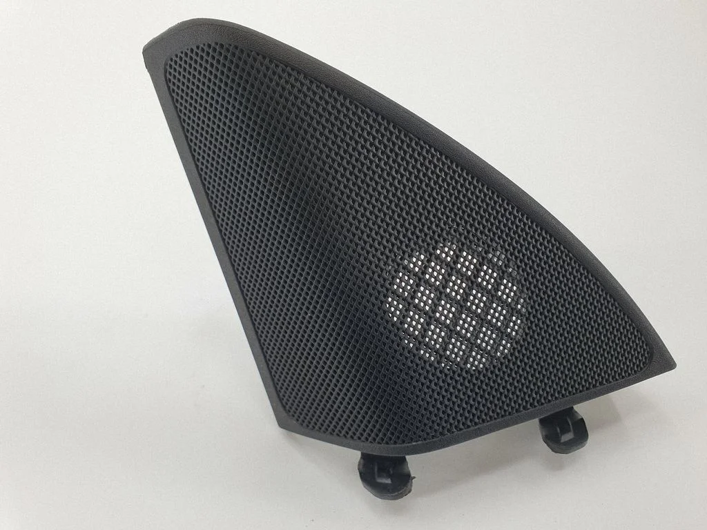 Muu eesmise ukse viimistluse osa – Mercedes-Benz C-klass W205 (2014-2021)