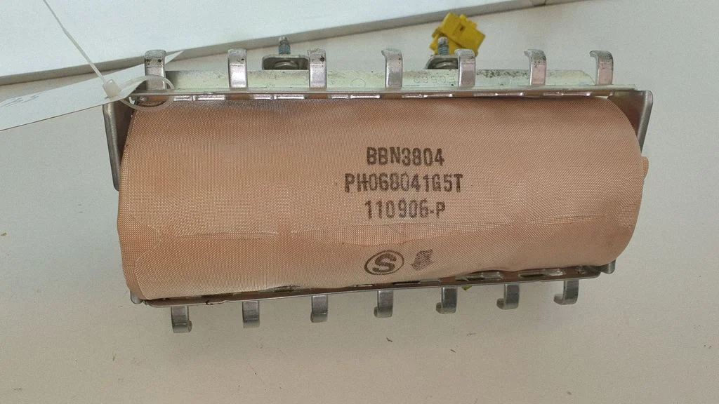 Passenger airbag – Honda Accord (2003-2007)