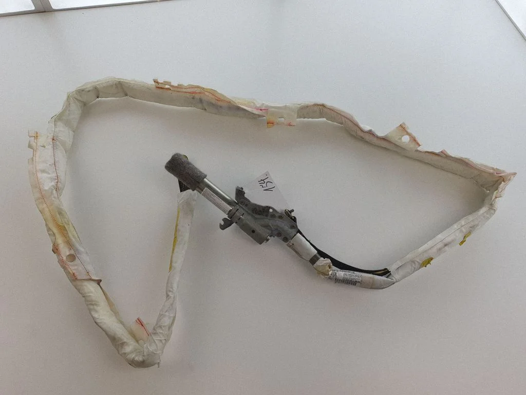 Roof airbag 857011014047