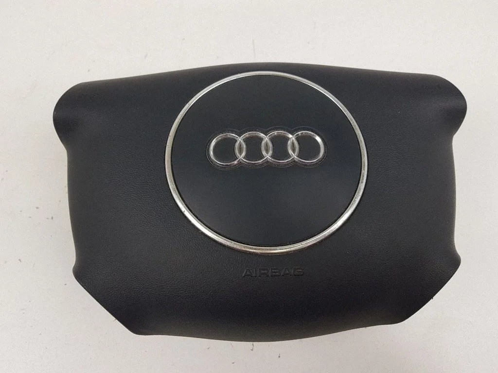 Steering wheel airbag 8P0880201D