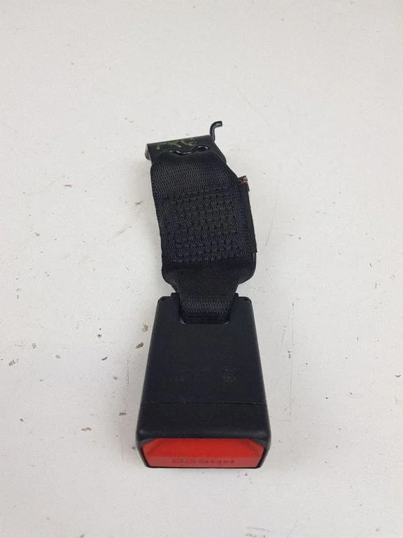 Rear seatbelt buckle 619636700E