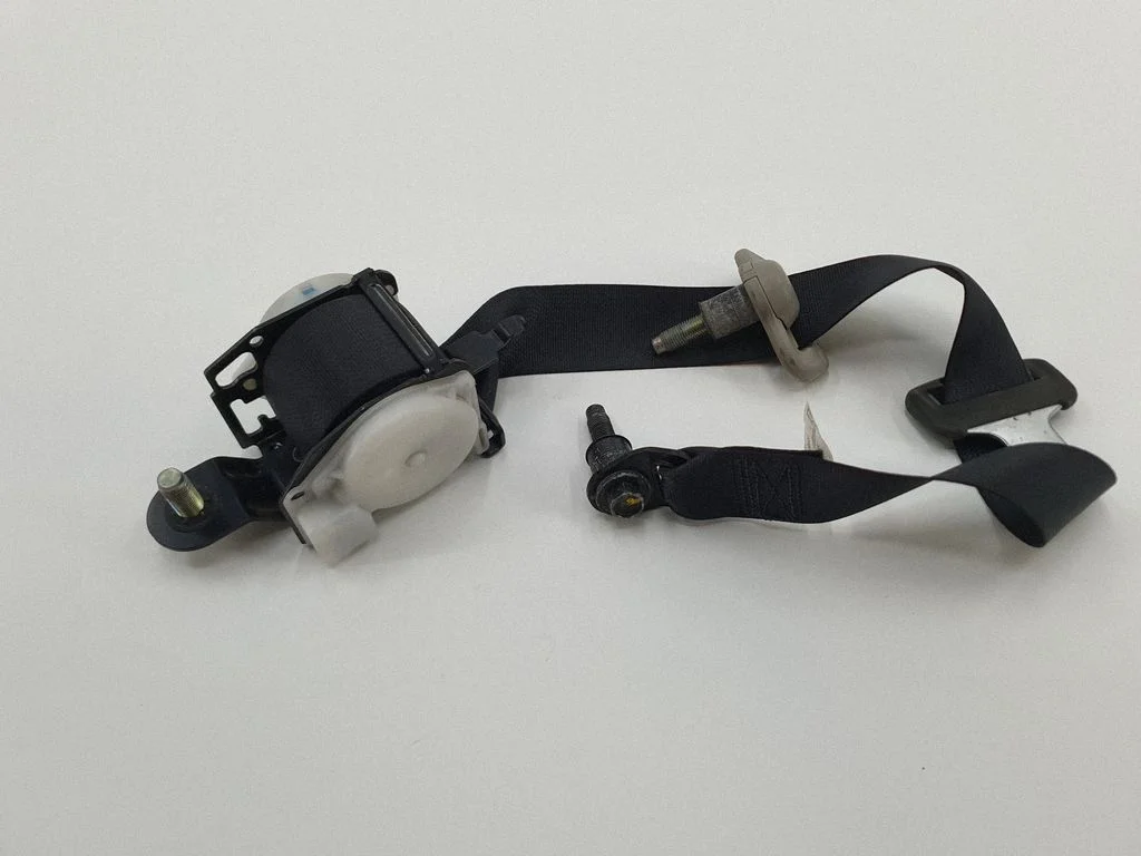 Rear seatbelt 888444X30B