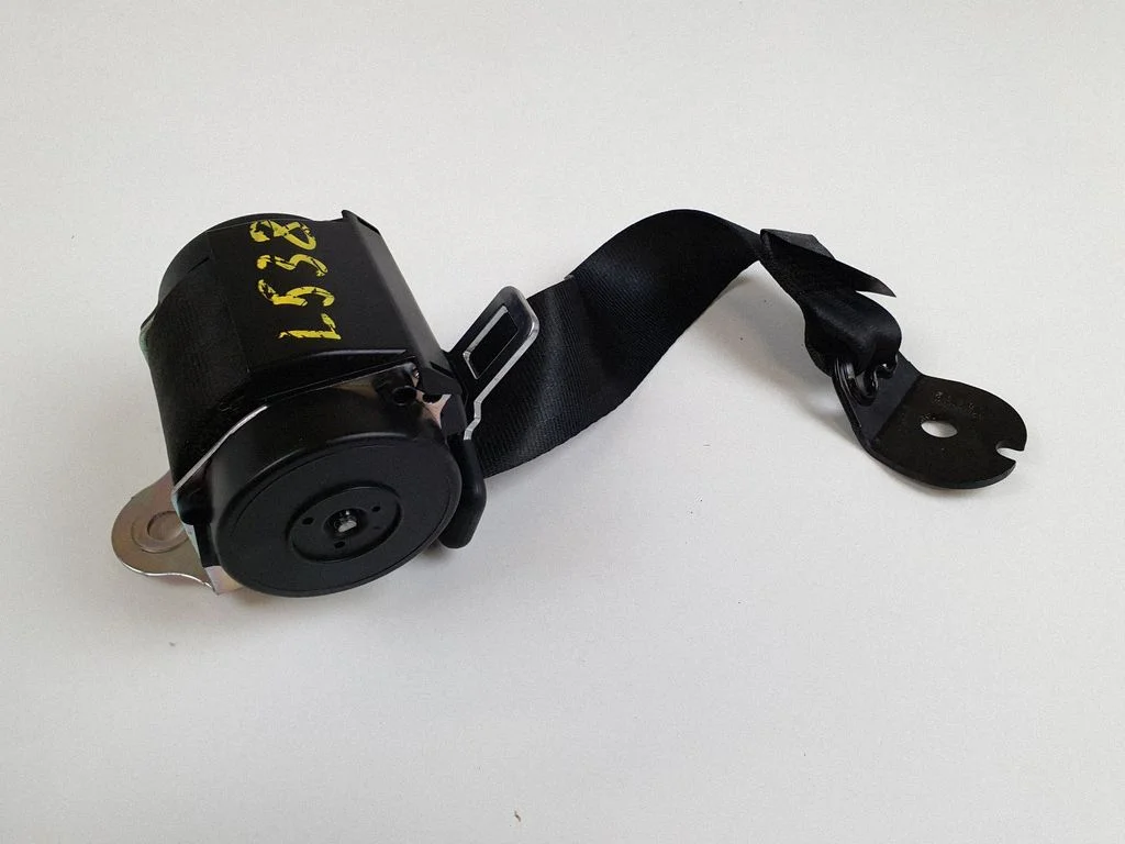 Rear seatbelt – Land Rover Evoque I (2011-2018)
