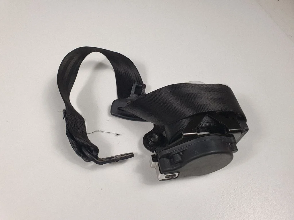 Rear seatbelt 4G8857805B
