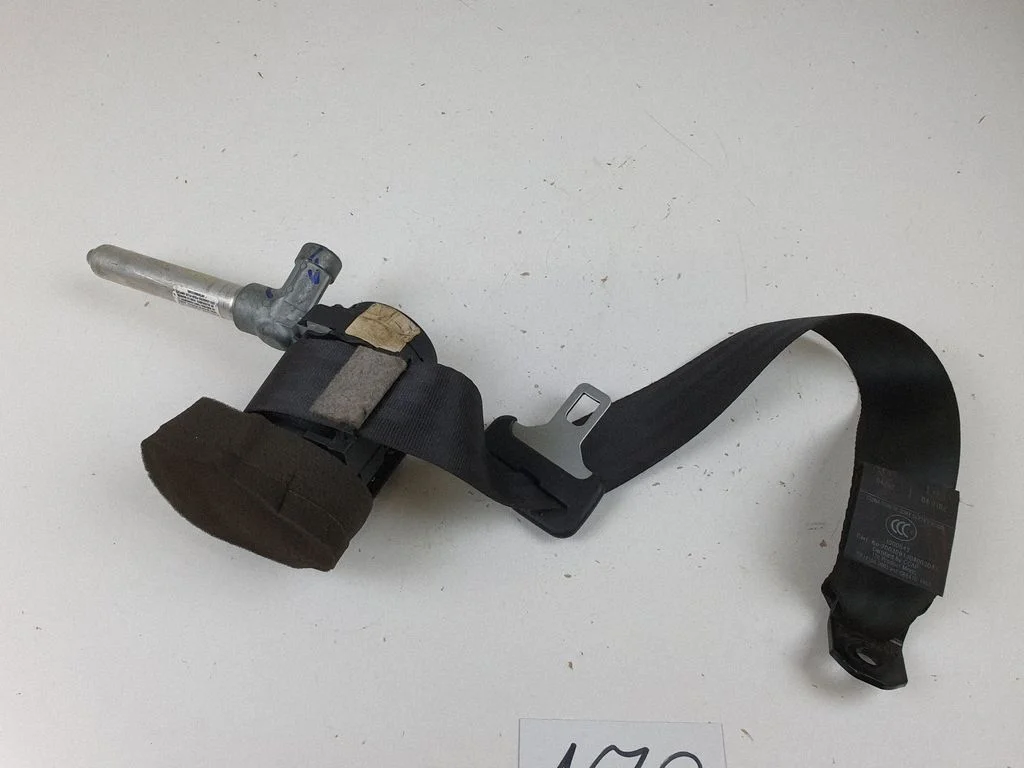 Rear seatbelt 30661791