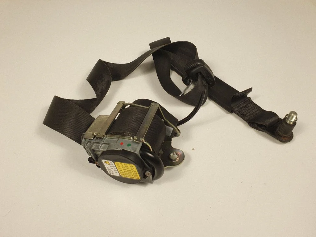 Front seatbelt 735556802 – Opel Combo D (2011-2017)