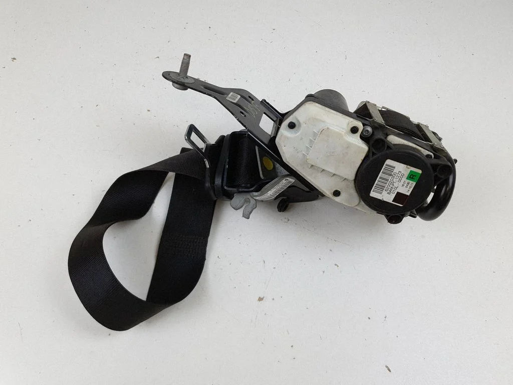 Front seatbelt A2078605285
