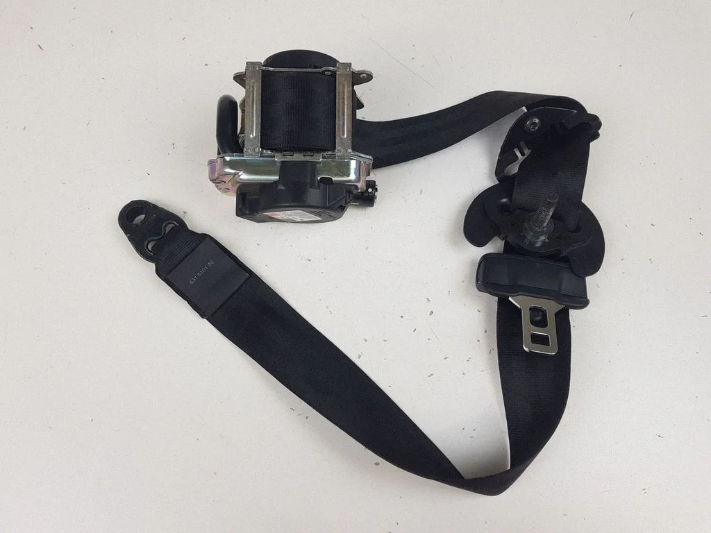 Pas bezpieczeństwa przedni HK83611B09AC8PVJ