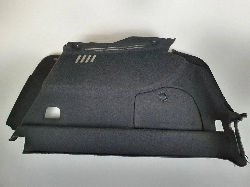 Other trunk/boot trim element 8V5863888M