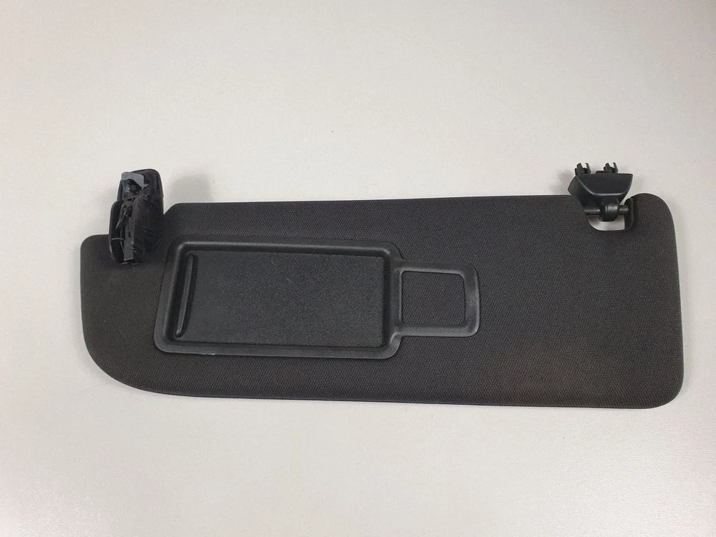 Sun visor – left