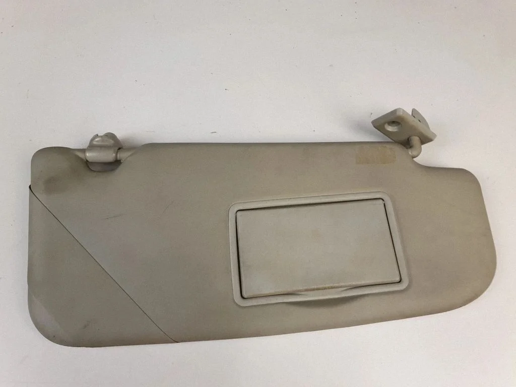 Sun visor – Nissan Qashqai+2 (2008-2010)