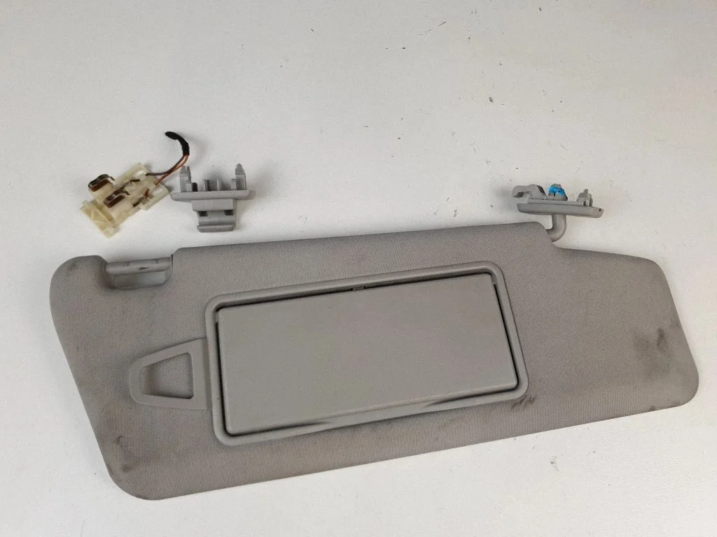 Sun visor – Mercedes-Benz E-Class W212 (2009-2016)