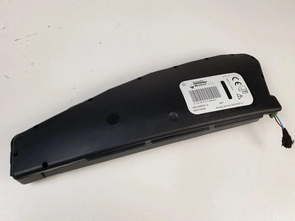 Istme turvapadi 985H09680R