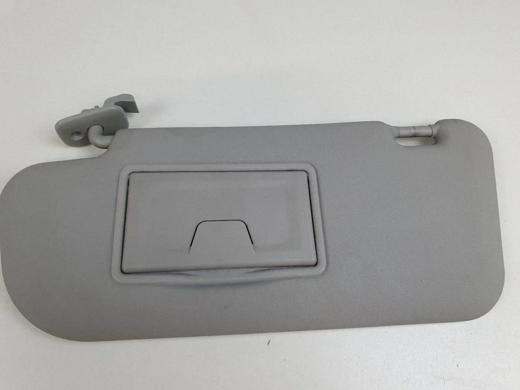 Sun visor – left