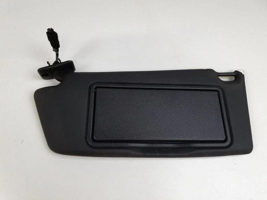 Sun visor – left