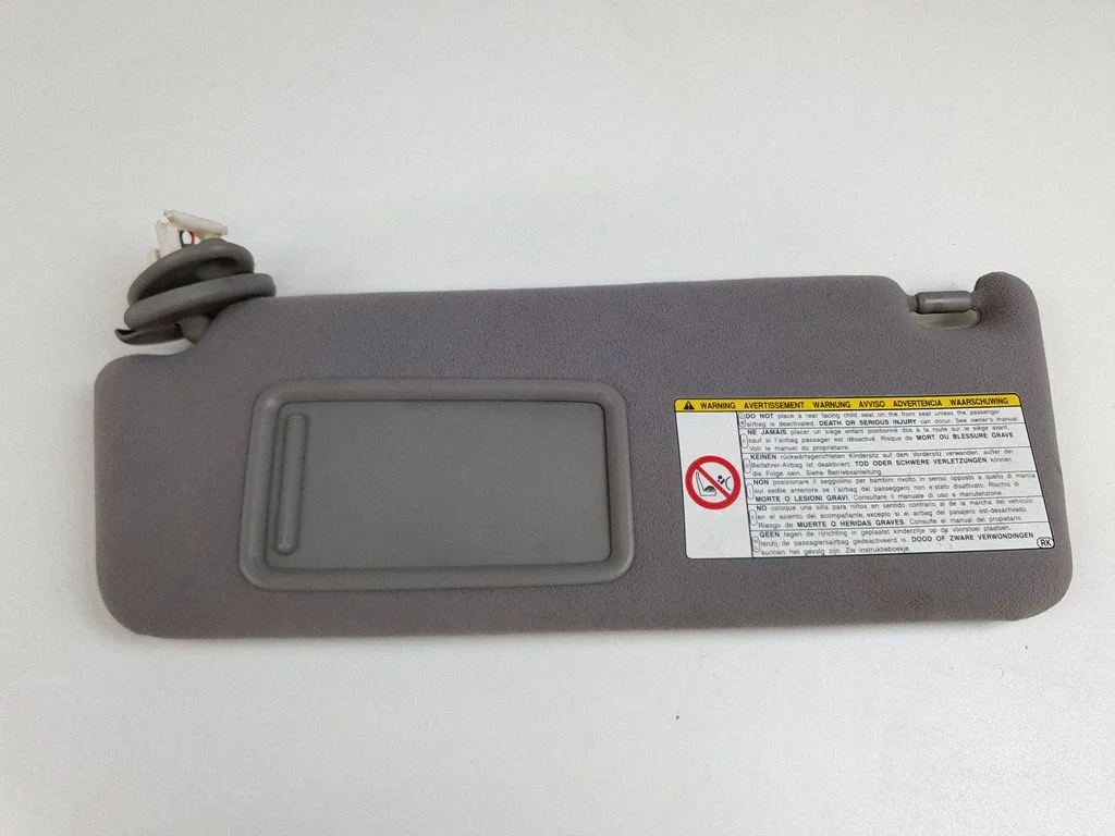 Sun visor – left