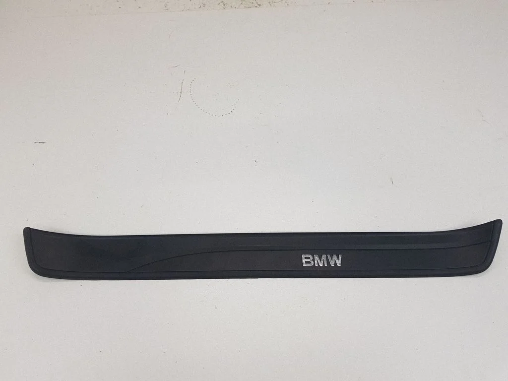 Front sill trim cover – BMW 3 Series E90 E91 (2005-2012)