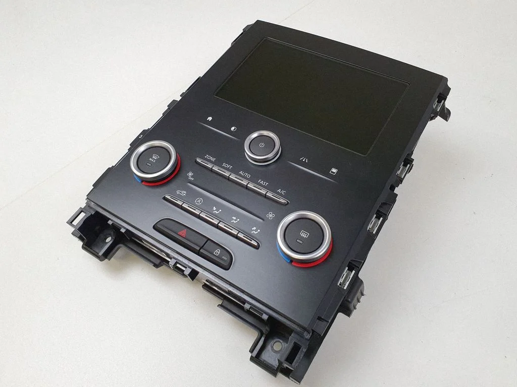 Screen/display/small screen – Renault Megane III (2009-2016)