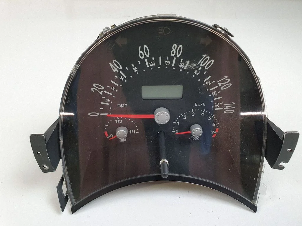 Speedometer (instrument cluster) 1C0920920