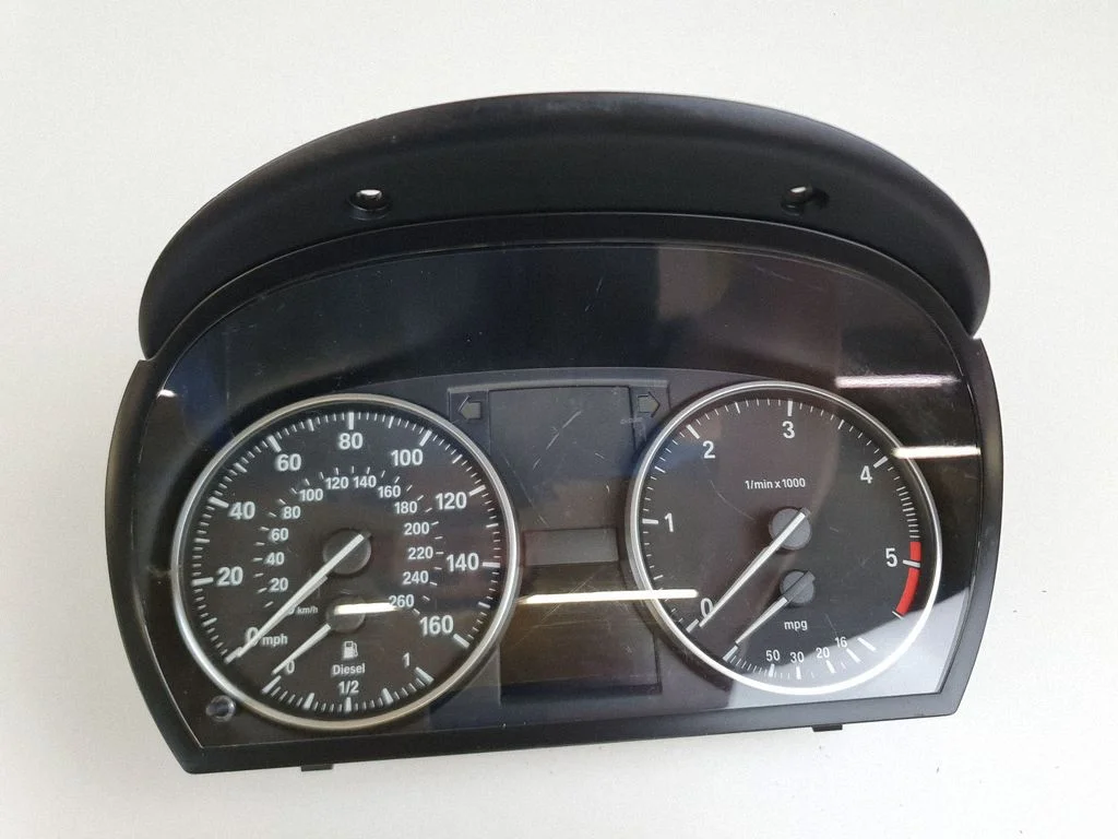 Licznik (zegary) – BMW Seria 3 E90 E91 (2005-2012)