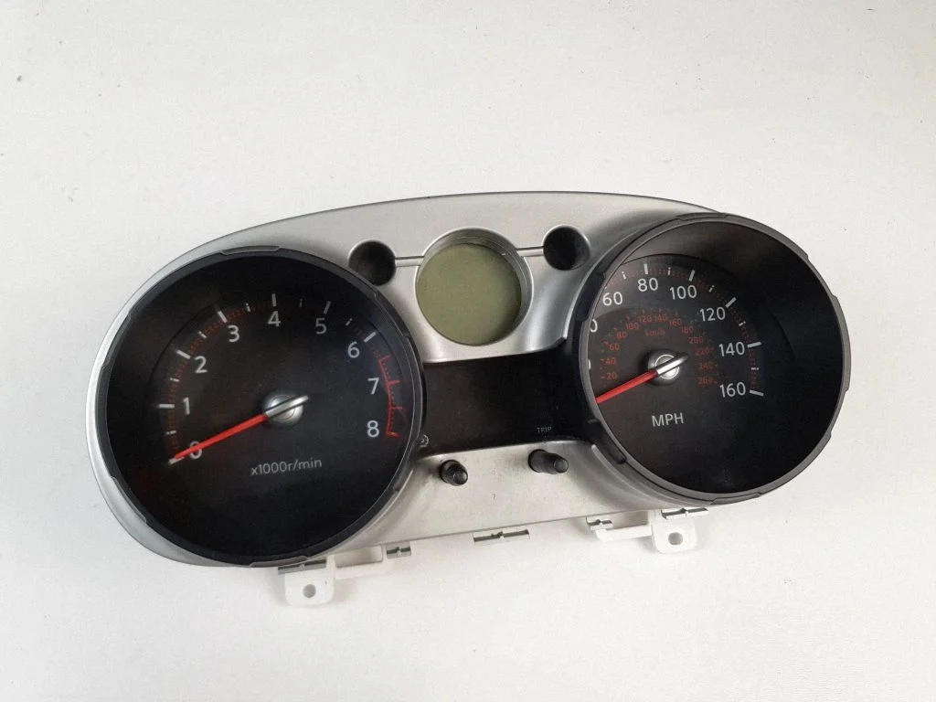 Speedometer (instrument cluster)