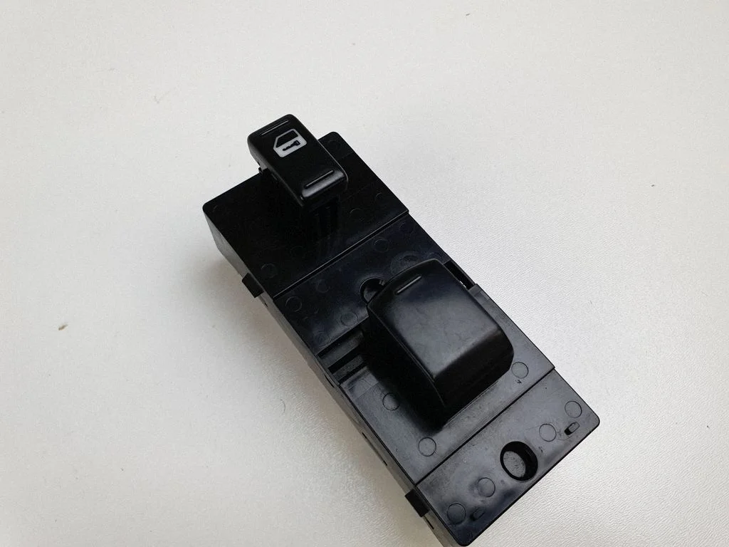 Elektrisko logu slēdzis 25411ET0003344