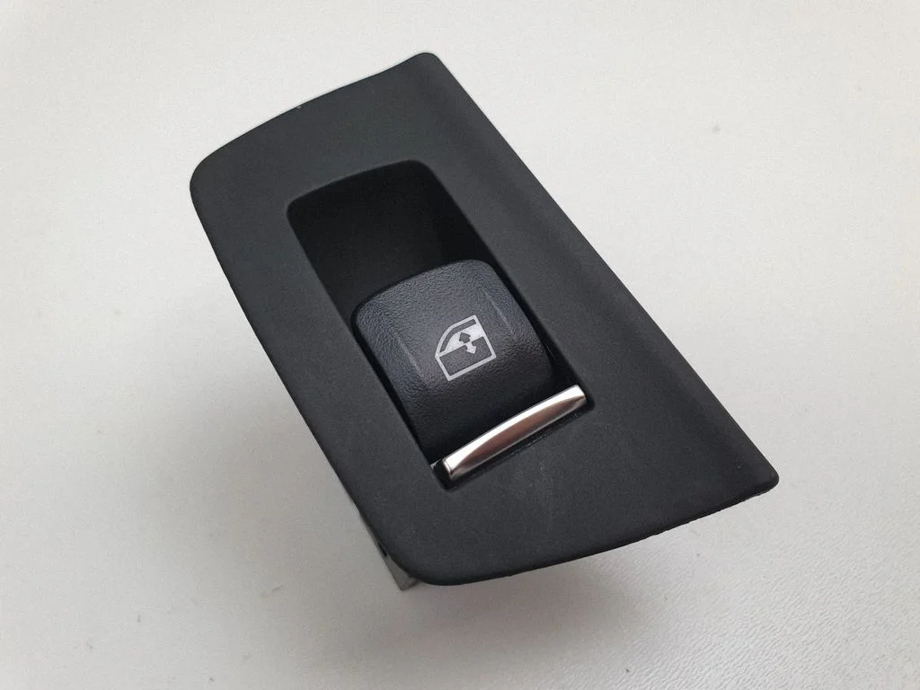 Electric window control switch – BMW 5 Series G30 G31 G38 (2016-)