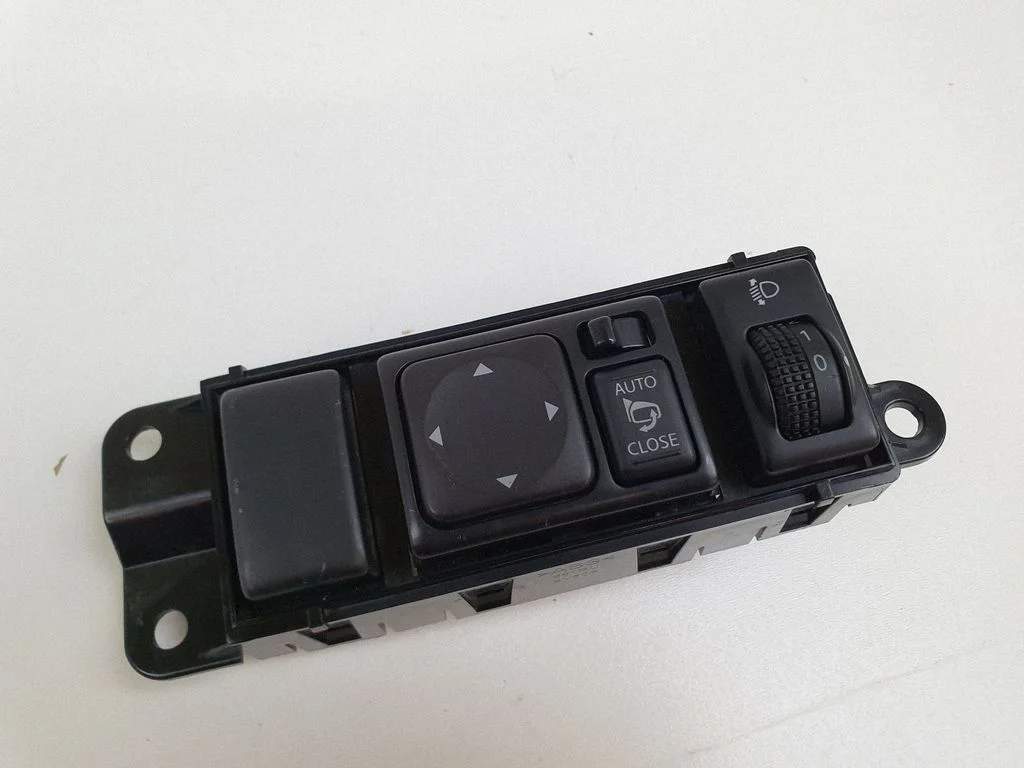 Muud lülitid / nupud / hoovad 25190BVB80A – Nissan Juke I F15 (2010-2018)