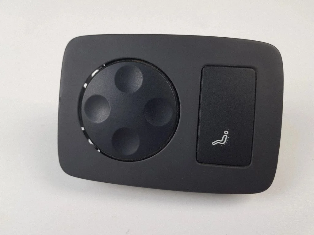 Sēdekļu regulēšanas slēdzis (-ži) 3D0959777