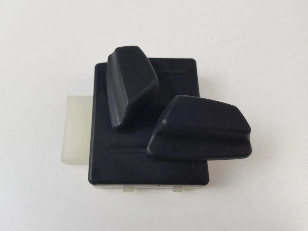 Seat control switch 6958526