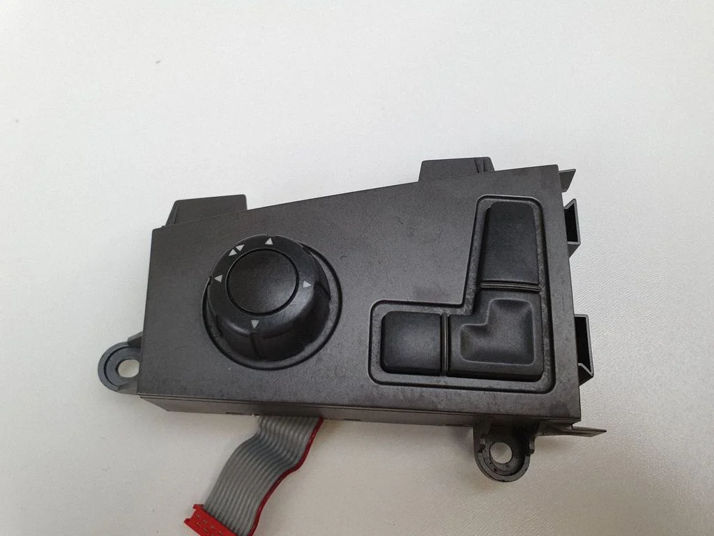 Seat control switch – BMW 7 Series E65 E66 (2001-2008)