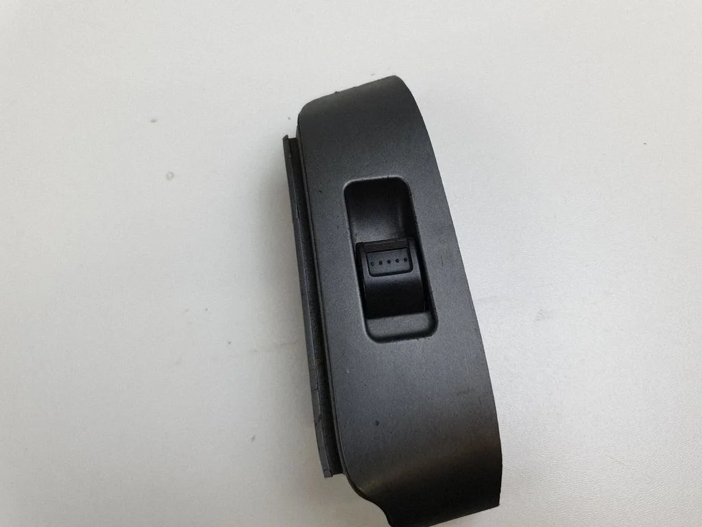 Elektriaknate lüliti 83743SAAJ010M1
