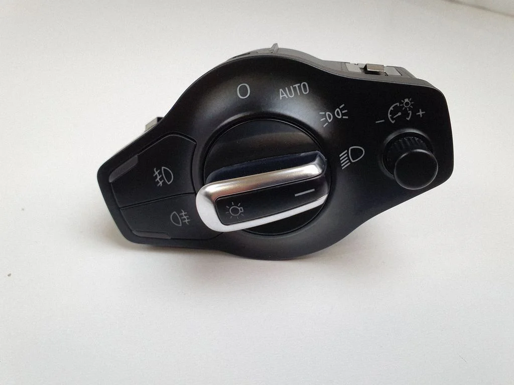 Light switch – Audi A4 Allroad B8 (2008-2016)