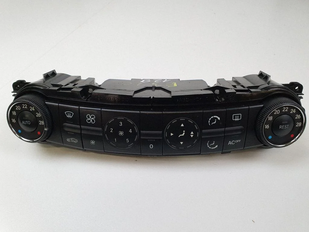 Climate control unit 2118300190