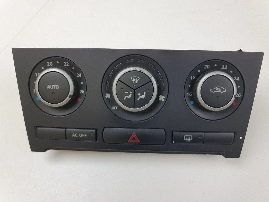 Climate control unit – Saab 9-3 Ver2 (2003-2007)